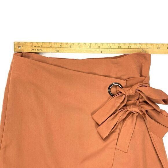 J.O.A. Wrap-Front Skirt Women Sz M Brown Rear Zip Asymmetrical Boho Coastal Mini - Picture 7 of 12
